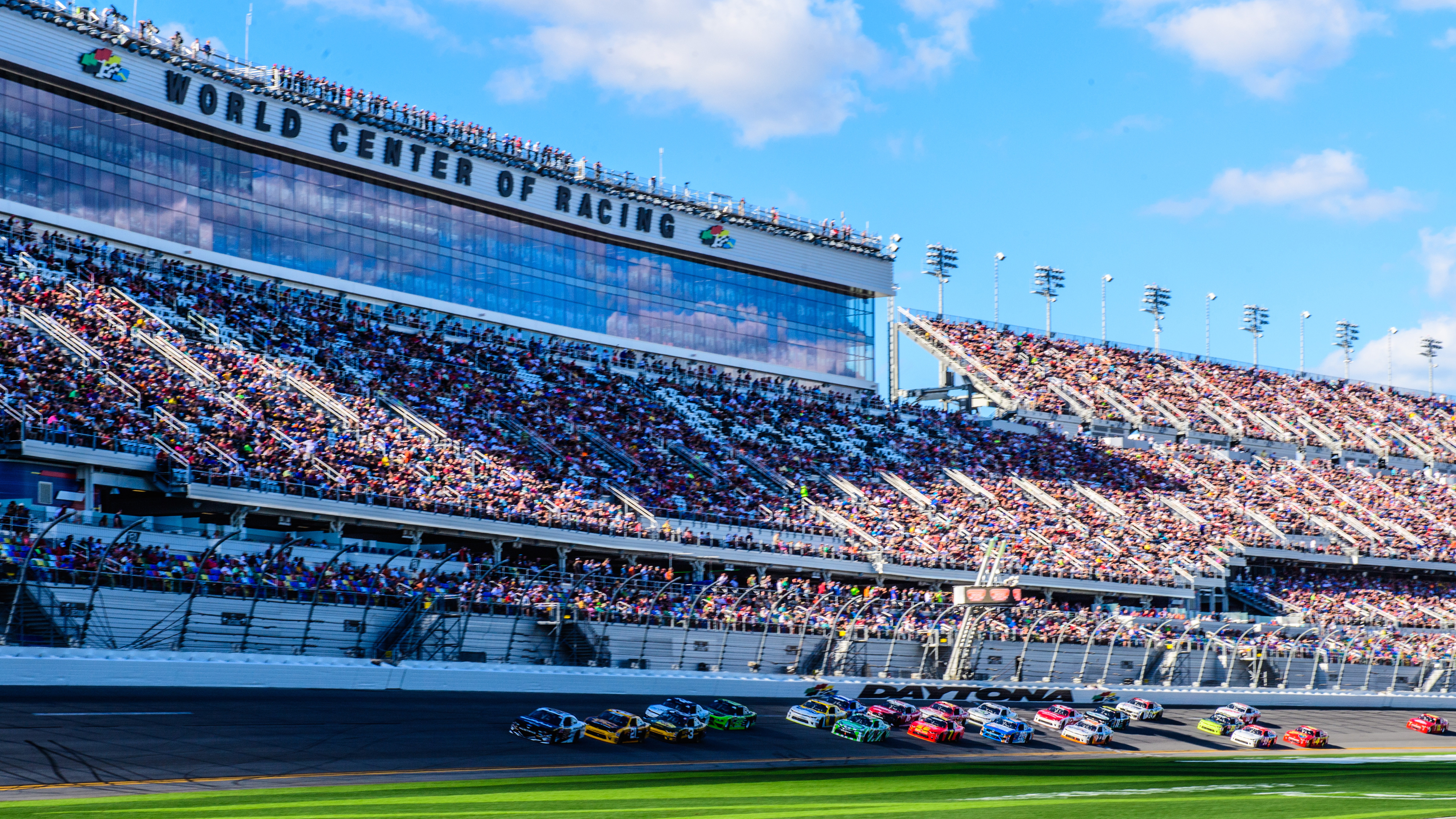 18.1 Million Viewers Watch Daytona 500 on FOX | Fox Sports ... - 4770 x 2683 jpeg 9889kB