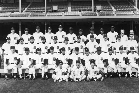 Morris-Trammell-Team-Picture_1040x585