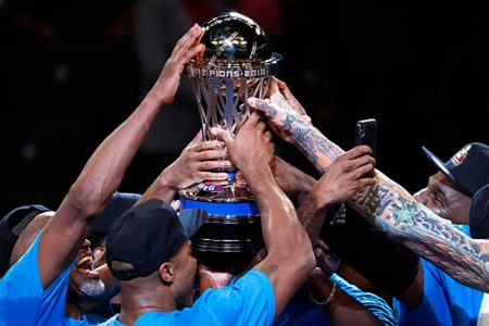 BIG3_Power_2018-Championship-Trophy_1040x585