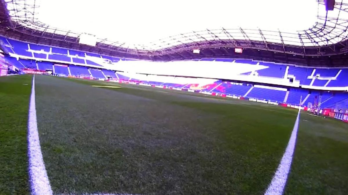 Corner Flag View