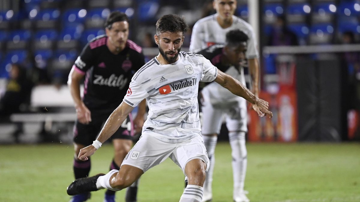 REUNION, FLORIDA - JULY 27: Diego Rossi #9 of Los Angeles FC scores his sides first goal from the penalty spot during a round of 16 match of the MLS is Back Tournament between Seattle Sounders and Los Angeles FC at ESPN Wide World of Sports Complex on July 27, 2020 in Reunion, Florida. (Photo by Douglas P. DeFelice/Getty Images)