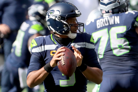RussellWilson_1040X585