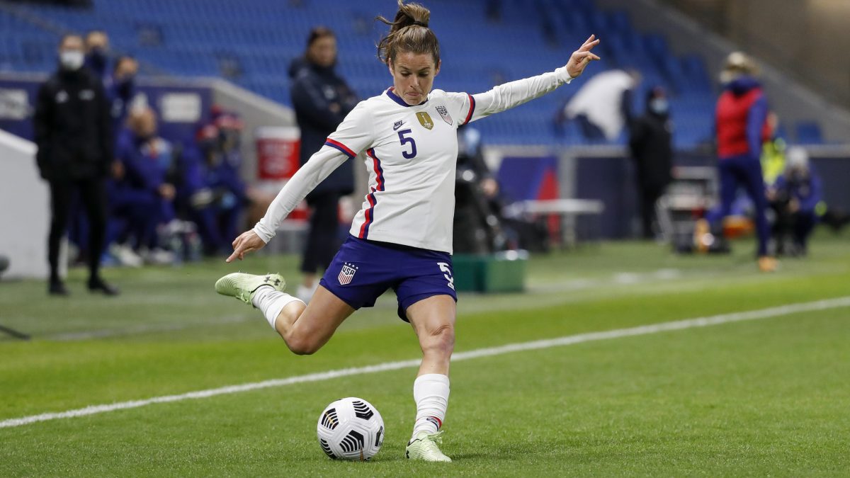 LE HAVRE, FRANCE - APRIL 13: Kelley O Hara #5 of USA shoots the ball during the International women friendly match between France and United States on April 13, 2021 in Le Havre, France. (Photo by Catherine Steenkeste/Getty Images)