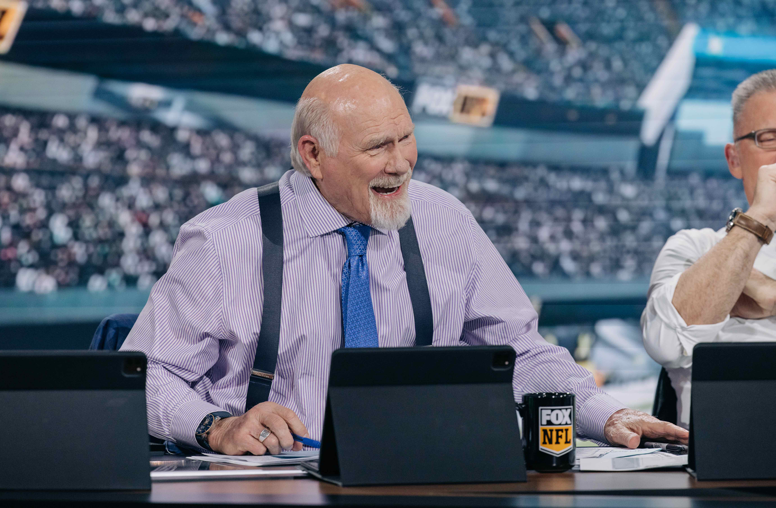 Terry Bradshaw having a laugh during rehearsals